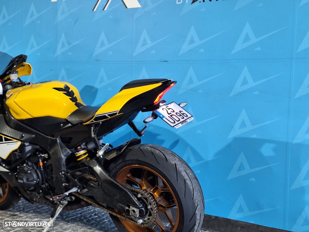 Yamaha YZF R1 60TH - 7
