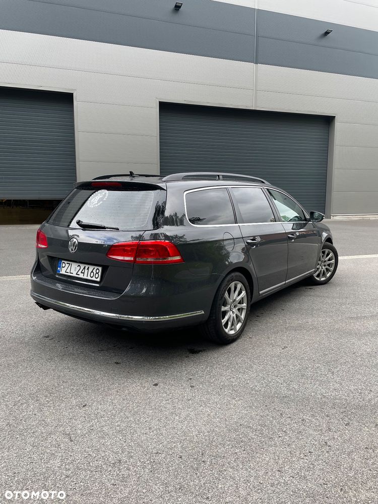 Volkswagen Passat 2.0 TDI Comfortline DSG - 5