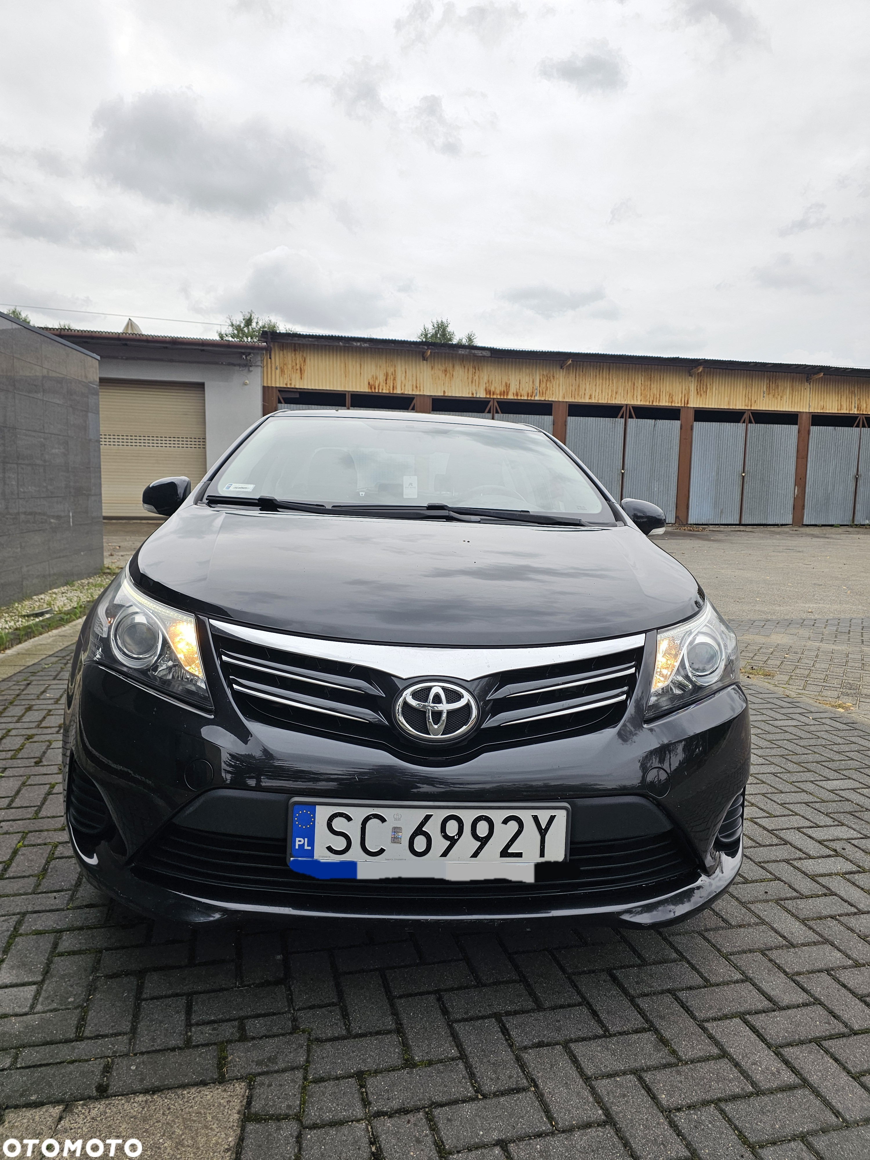 Toyota Avensis - 4