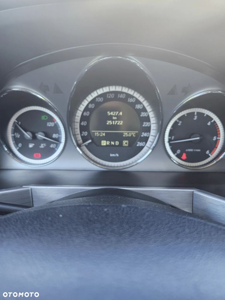 Mercedes-Benz GLK 220 CDI BlueEff 4-Matic - 2