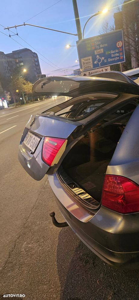 BMW Seria 3 318d - 15