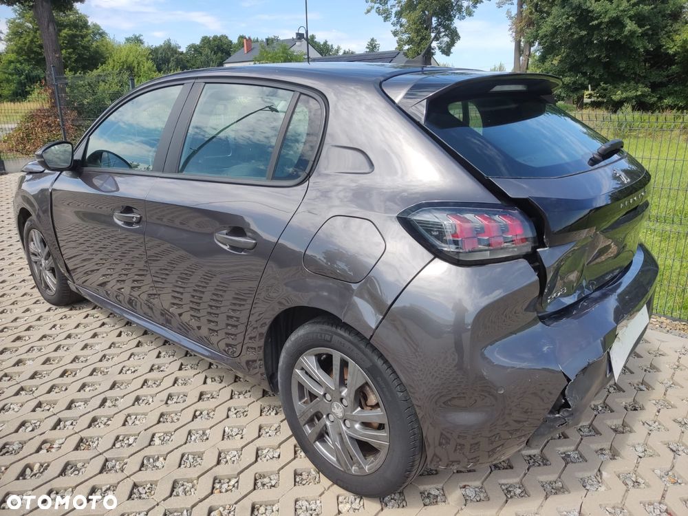 Peugeot 208 BlueHDi 100 Allure - 4