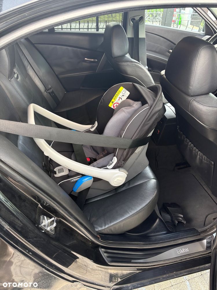 BMW Seria 5 525i - 16