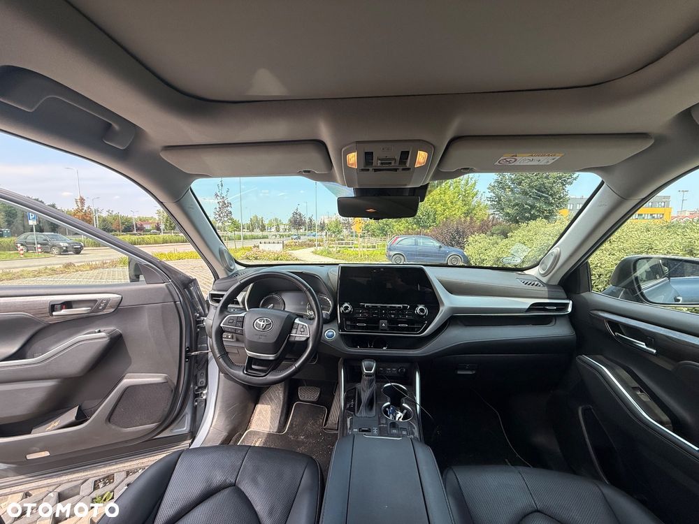 Toyota Highlander 2.5 Hybrid Executive Style - 17