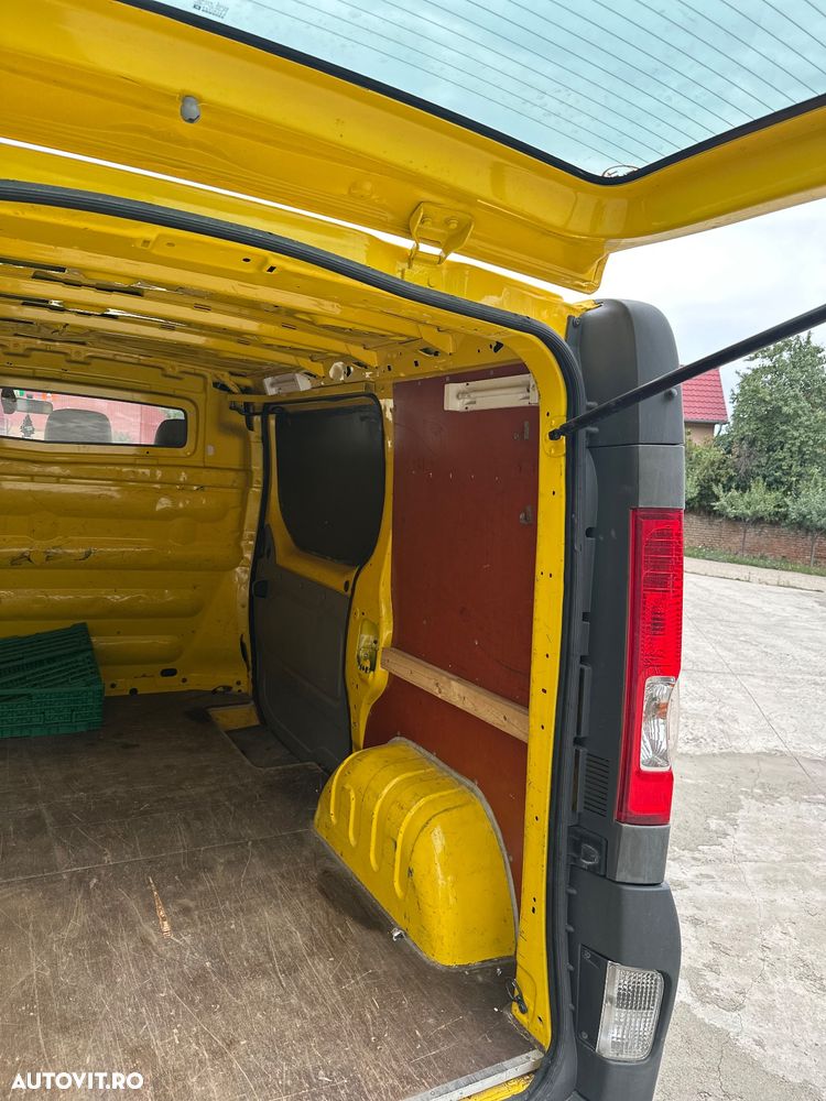 Opel Vivaro - 13