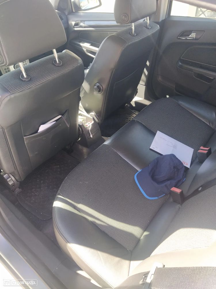 Opel Astra 1.7 CDTI Cosmo M5 - 4