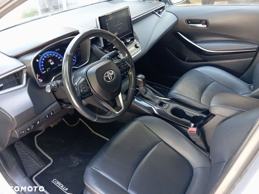 Toyota Corolla 1.8 Hybrid Executive - 10