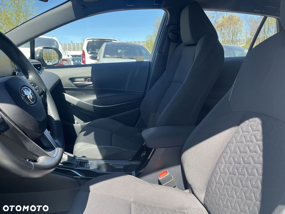 Toyota Corolla 1.8 Hybrid Comfort - 16