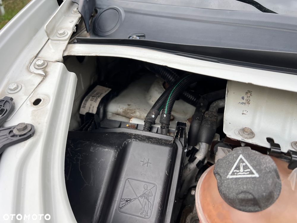 Peugeot Expert - 16