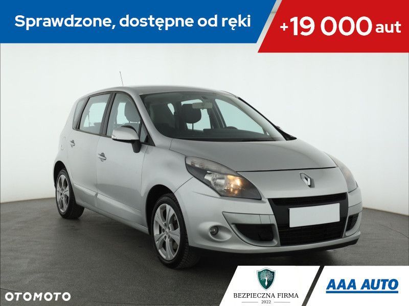 Renault Scenic - 1