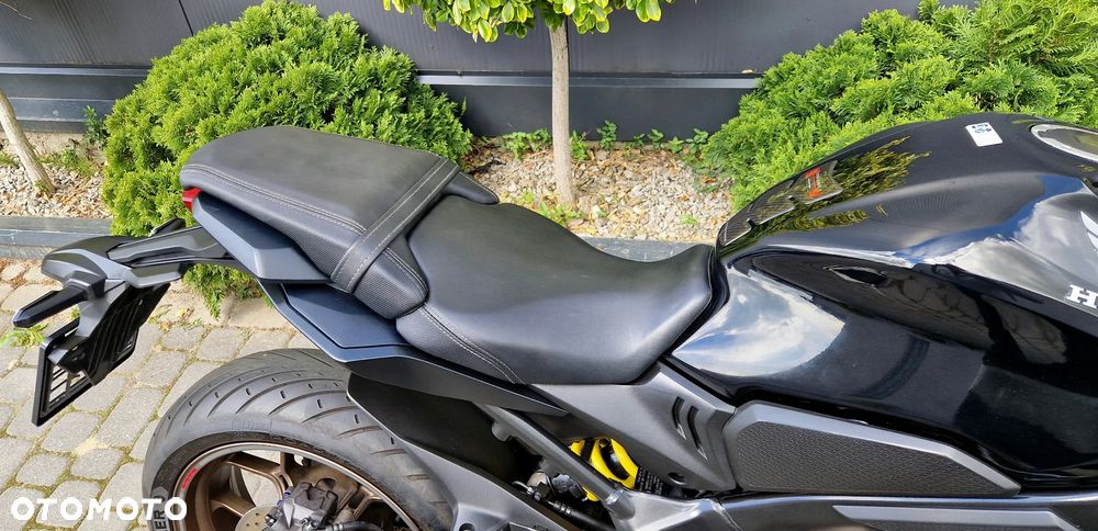 Honda CB - 20