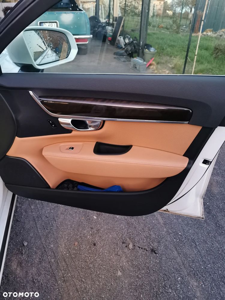 Volvo S90 T5 Momentum - 23
