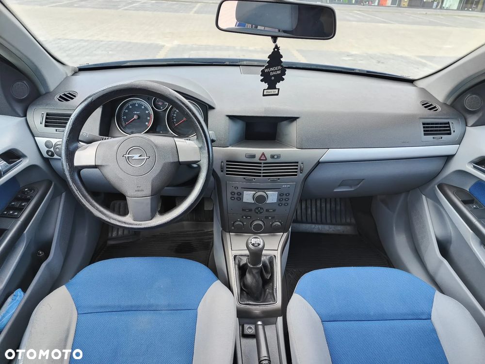 Opel Astra - 8