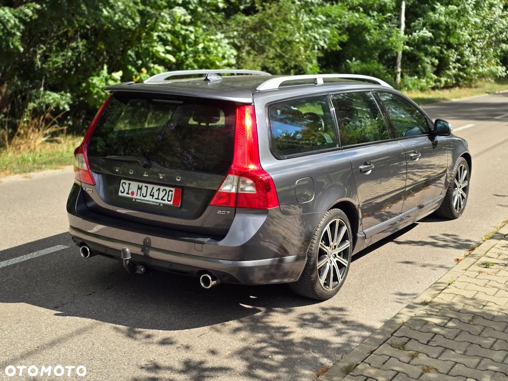 Volvo V70 2.0T Powershift RDesign - 15