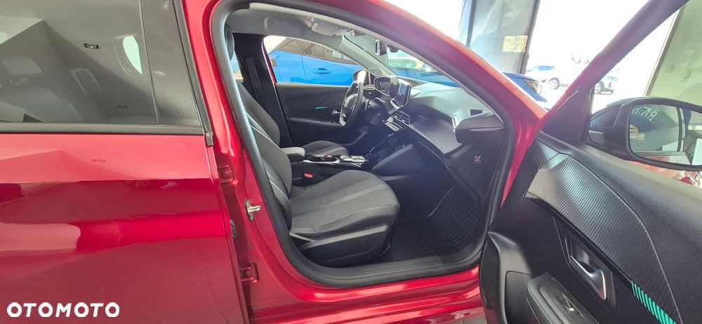 Peugeot 208 1.2 PureTech Allure S&S EAT8 - 19