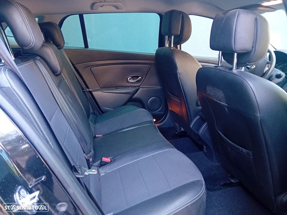 Renault Mégane Sport Tourer 1.5 dCi GT Line - 11