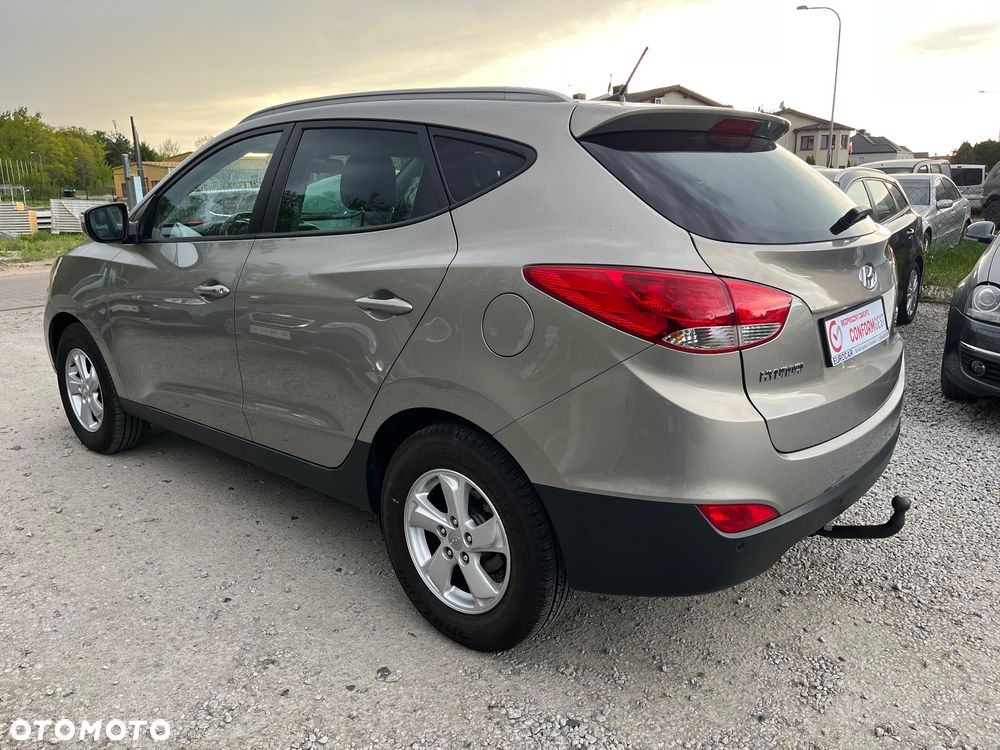 Hyundai ix35 2.0 CRDi Premium 2WD - 25