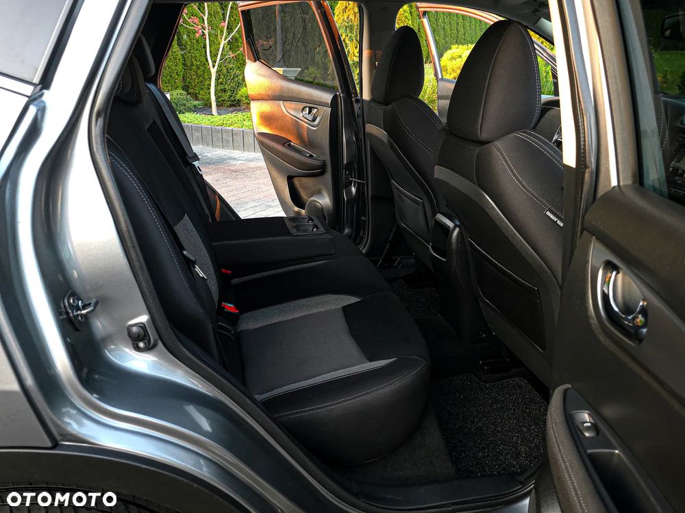 Nissan Qashqai 1.6 DIG-T Tekna - 18