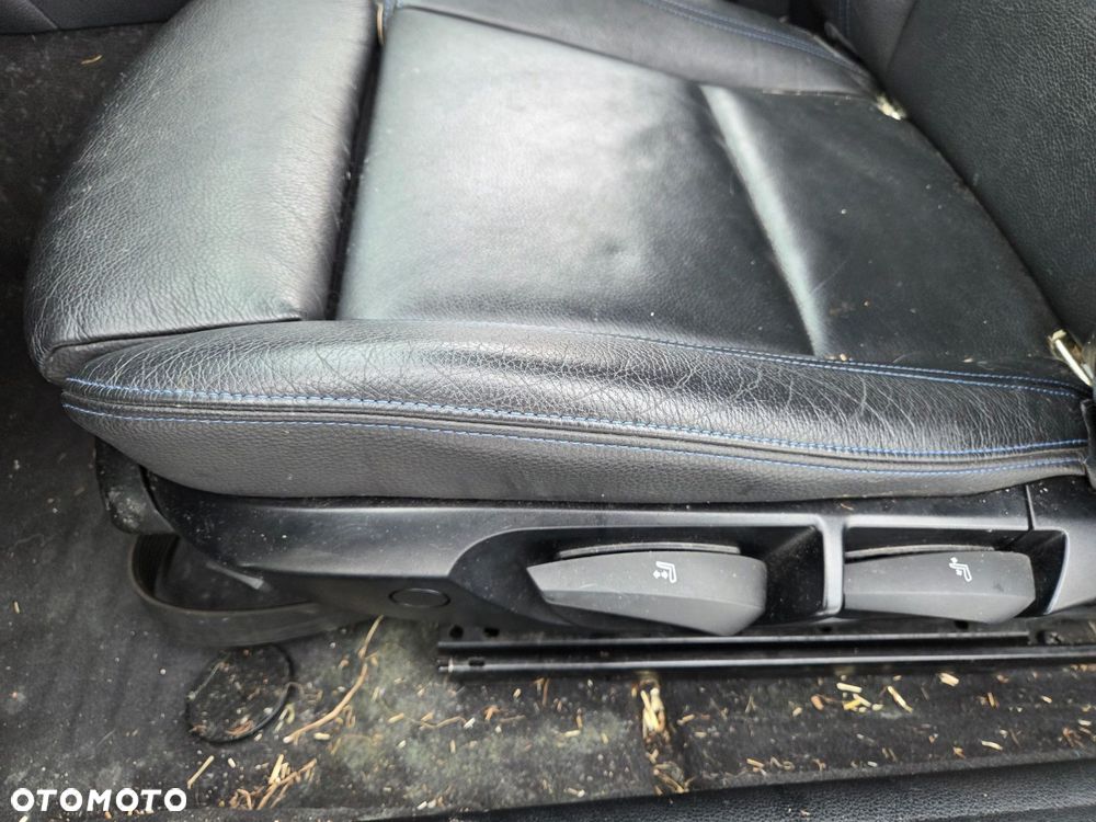 FOTELE KANAPA BMW E88 M PAKIET - 2