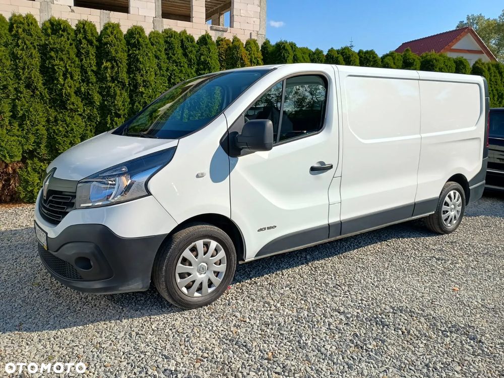 Renault Trafic - 2