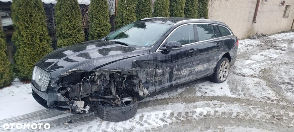 Jaguar XF 2.2 D Luxury - 2