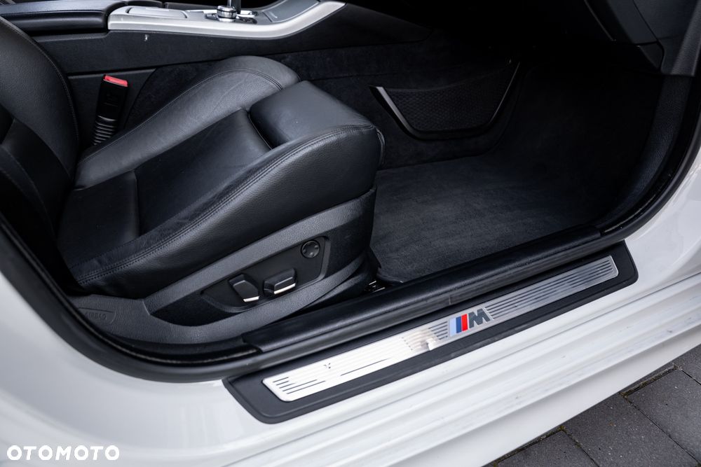 BMW Seria 5 535d xDrive Sport-Aut - 27