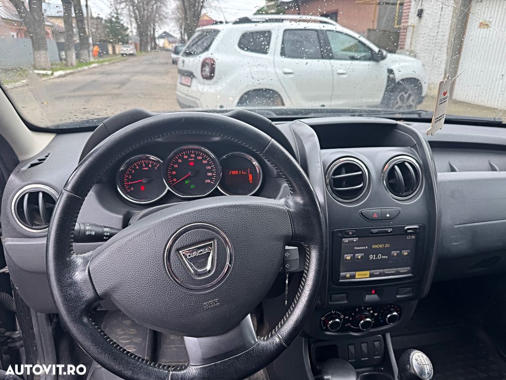 Dacia Duster 1.2 TCe 4x2 Laureate - 5