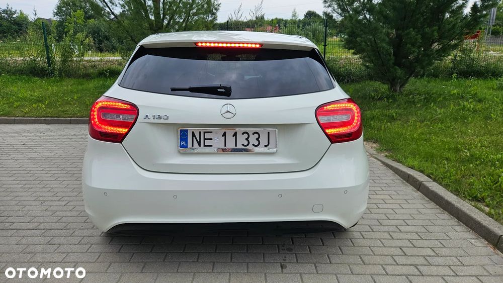 Mercedes-Benz Klasa A 180 (BlueEFFICIENCY) 7G-DCT - 4