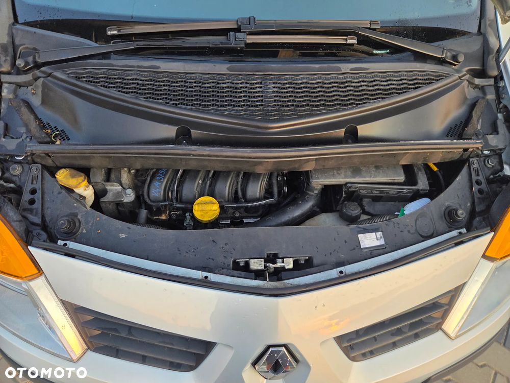 Renault Modus - 10