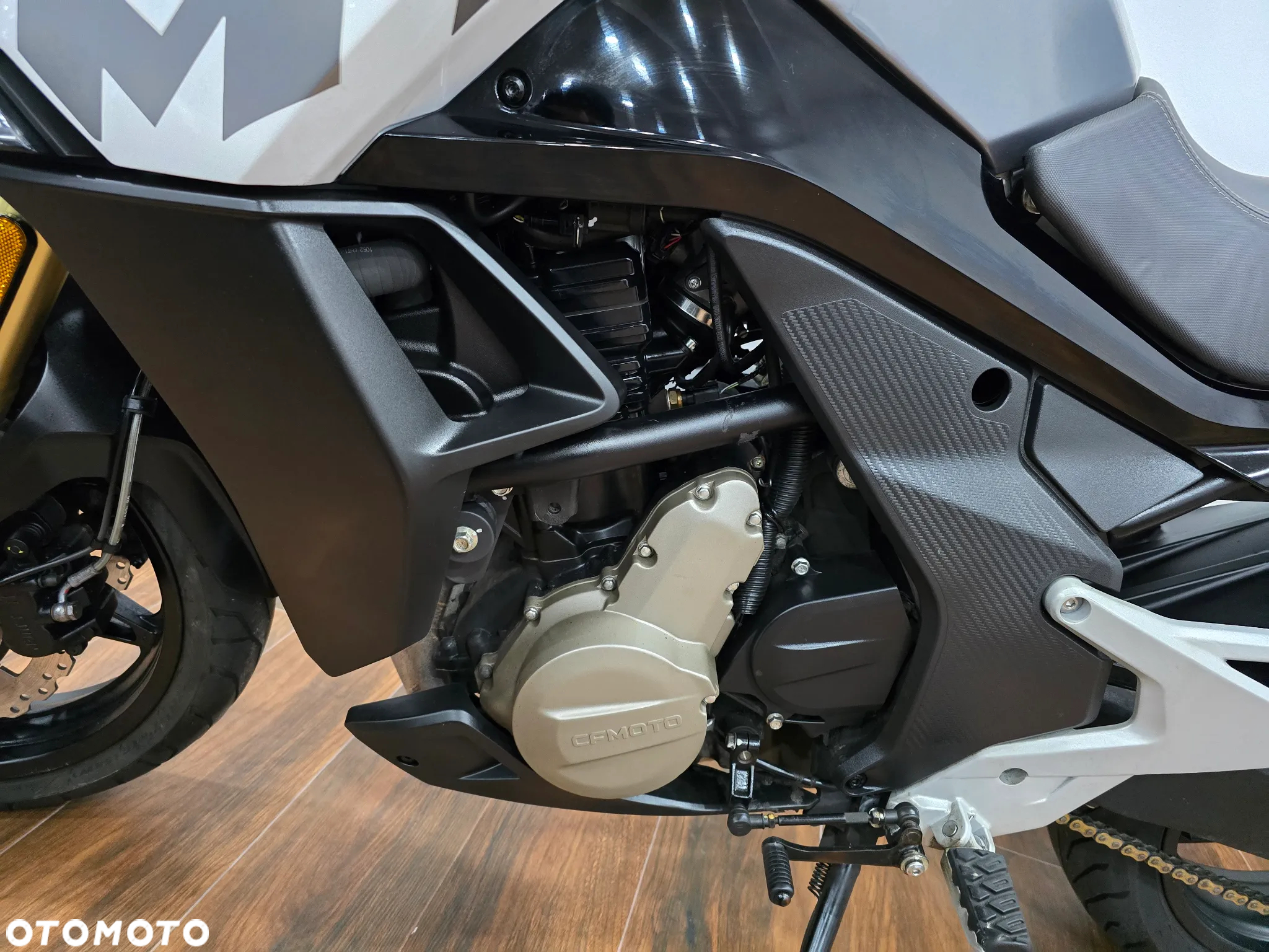 CFMoto MT - 29