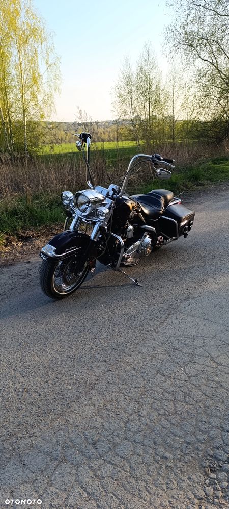 Harley-Davidson Touring Road King - 13