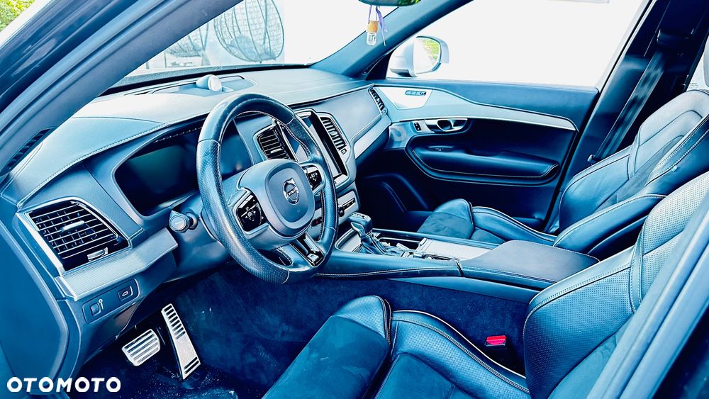 Volvo XC 90 D5 SCR AWD R-Design 7os - 23