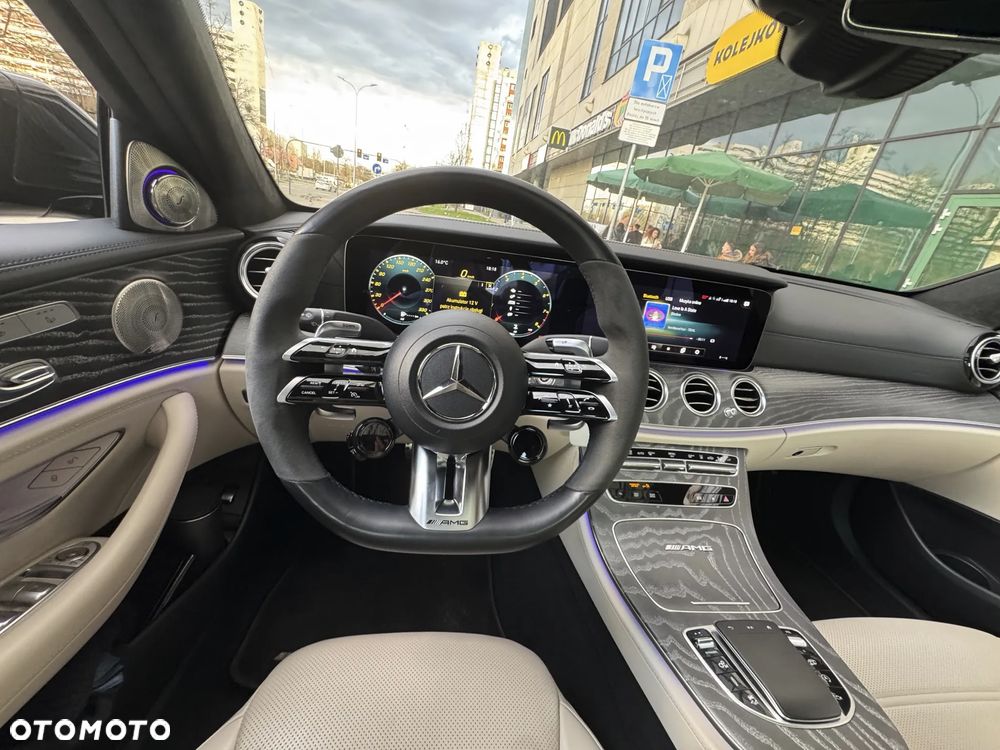 Mercedes-Benz Klasa E - 11