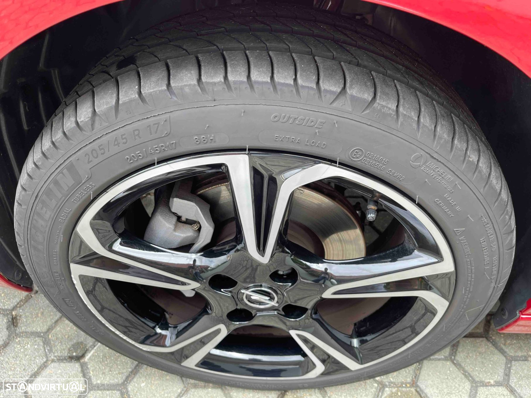 Opel Corsa 1.2 T GS - 11