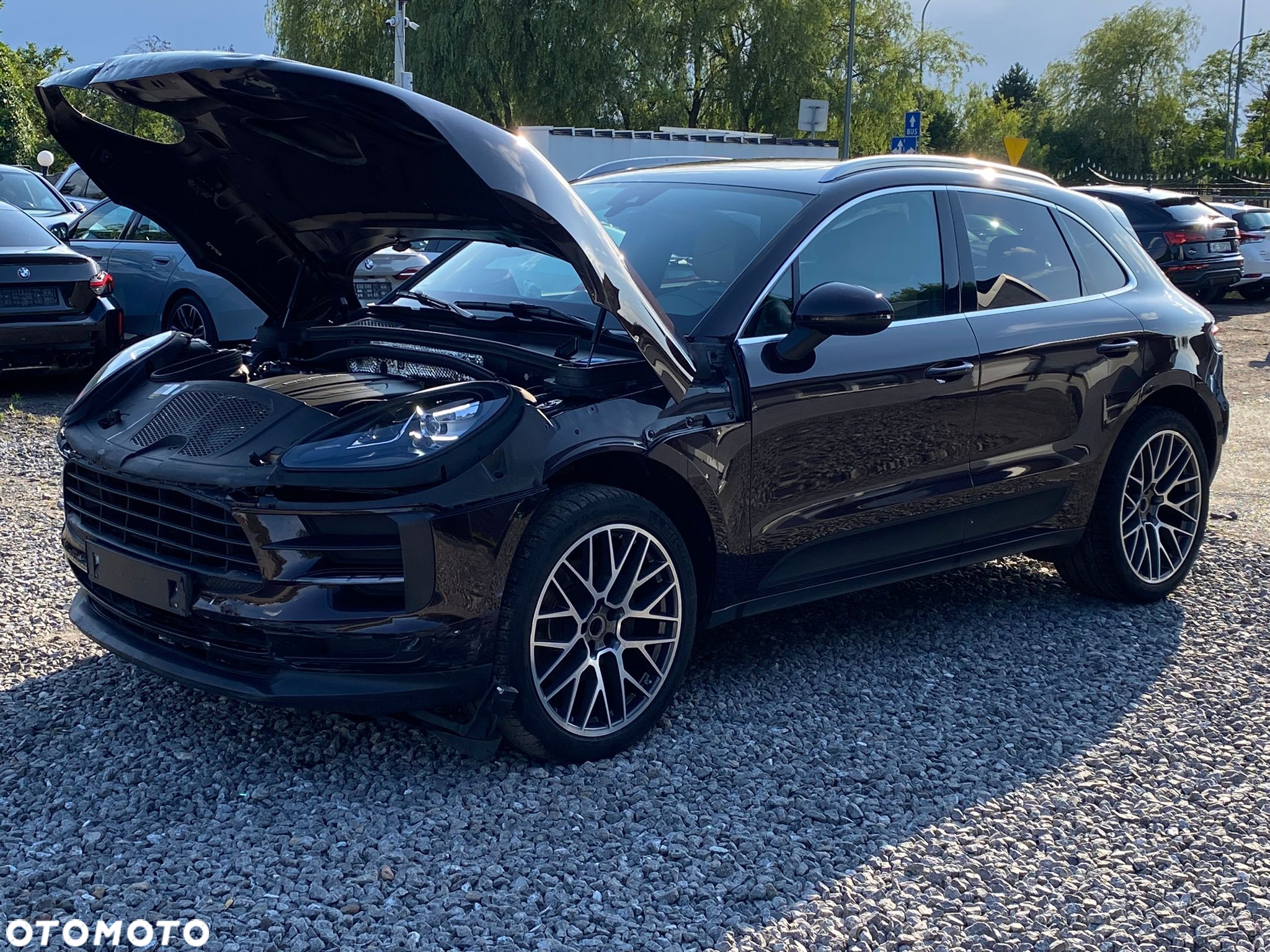 Porsche Macan Standard - 3