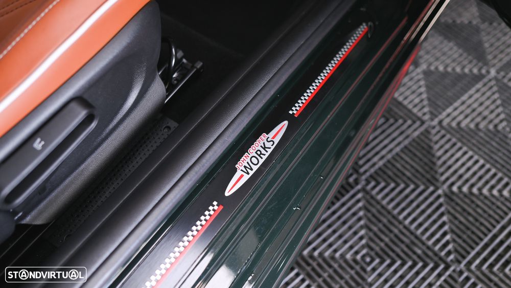 MINI 3 Portas John Cooper Works Auto Desportiva - 41