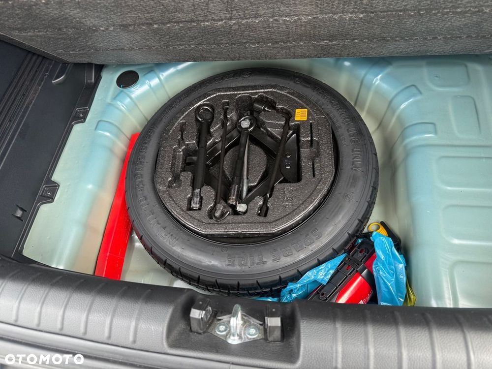 Kia Stonic 1.2 M - 11
