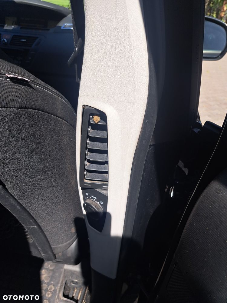 Citroën C4 Picasso 1.6 HDi Equilibre Navi Pack - 12