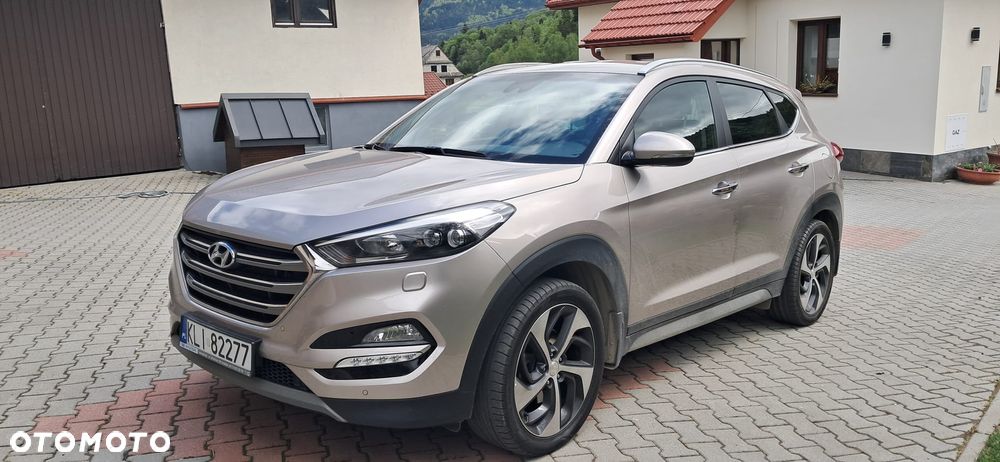 Hyundai Tucson 2.0 CRDI Premium 4WD - 6