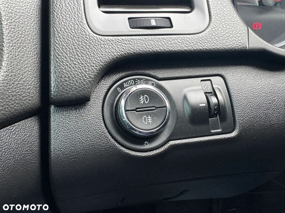 Opel Insignia 2.0 CDTI Automatik Sport - 25