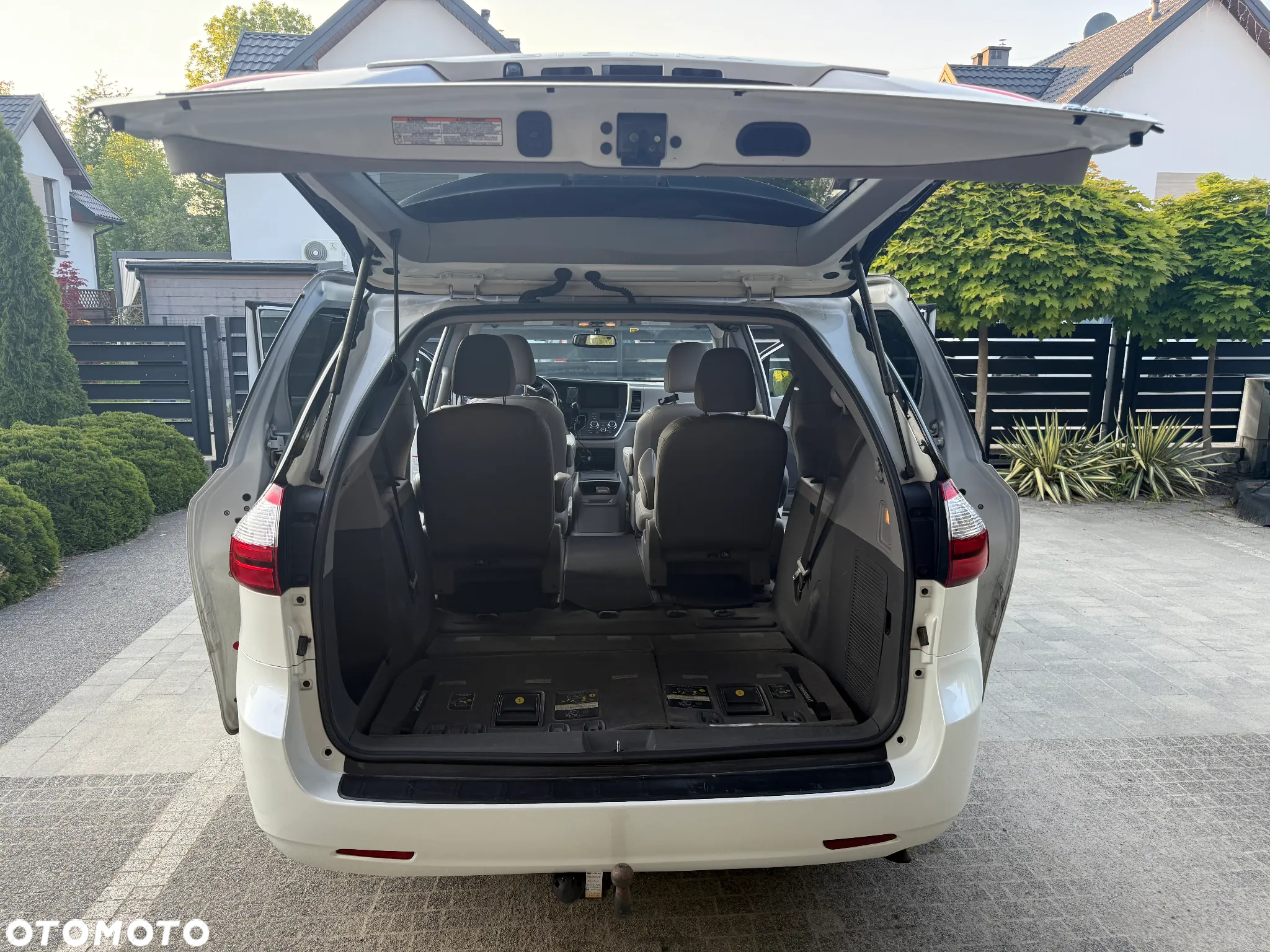 Toyota Sienna 3.5 V6 XLE AWD - 19