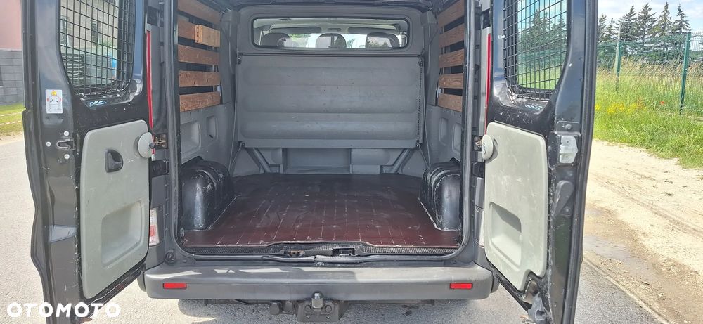 Renault Trafic - 8
