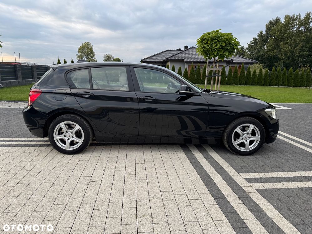 BMW Seria 1 120d - 11