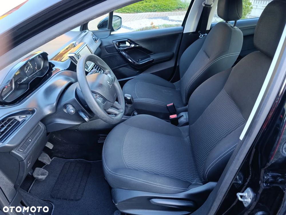 Peugeot 208 BlueHDi 100 Active - 7