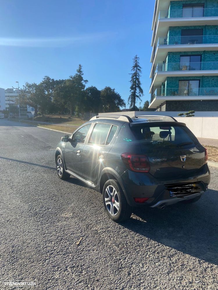 Dacia Sandero 0.9 TCe Stepway - 4