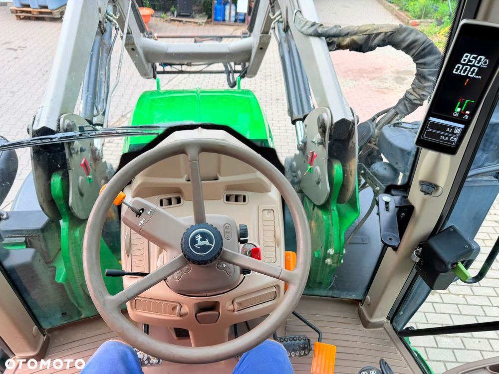 John Deere 6100M - 10