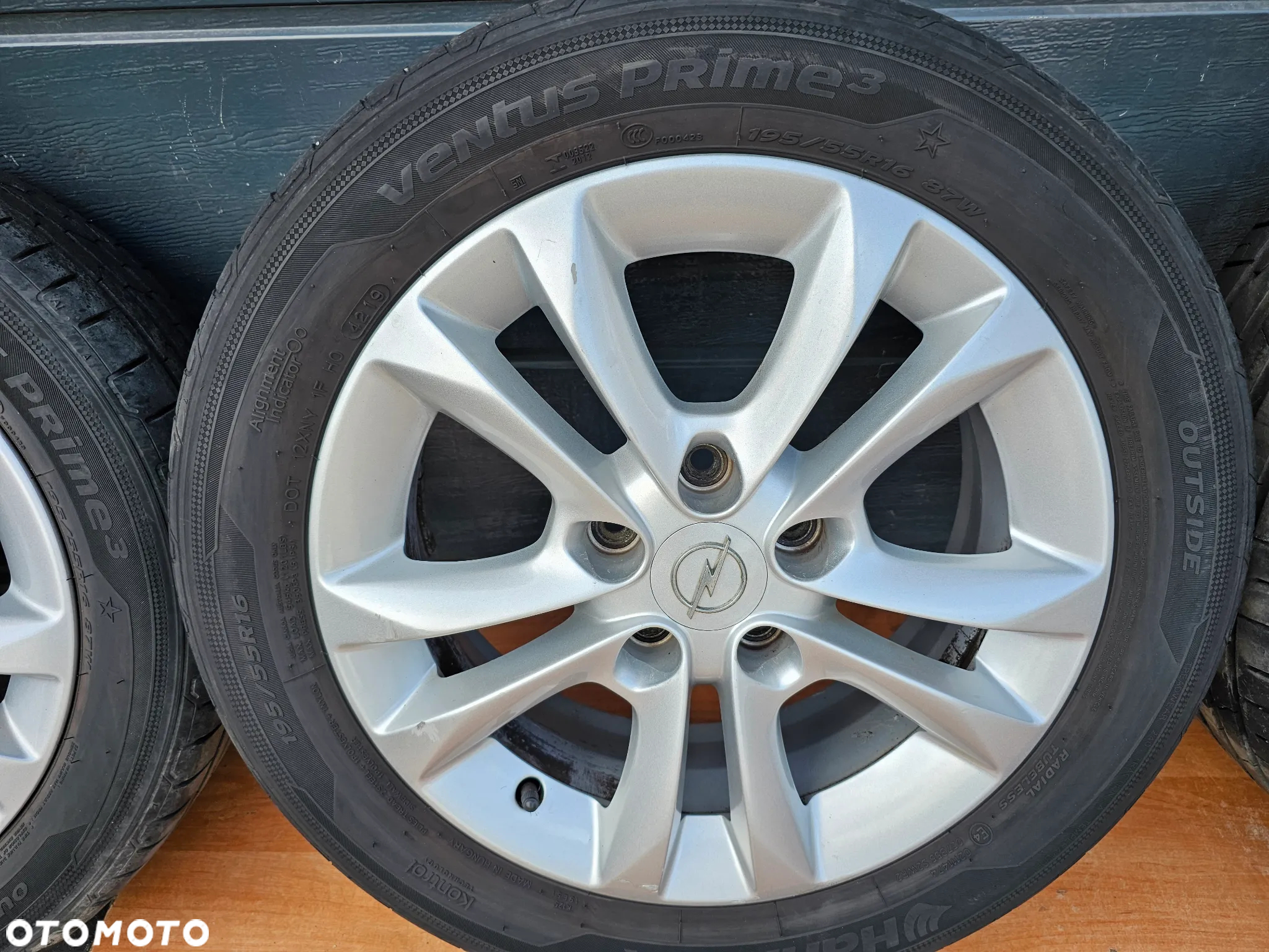 KOŁA FELGI ALUMINIOWE OPONY LETNIE OPEL VECTRA ASTRA ZAFIRA SIGNUM MERIVA 16" 5x110 ET40 195/55/16 - 5
