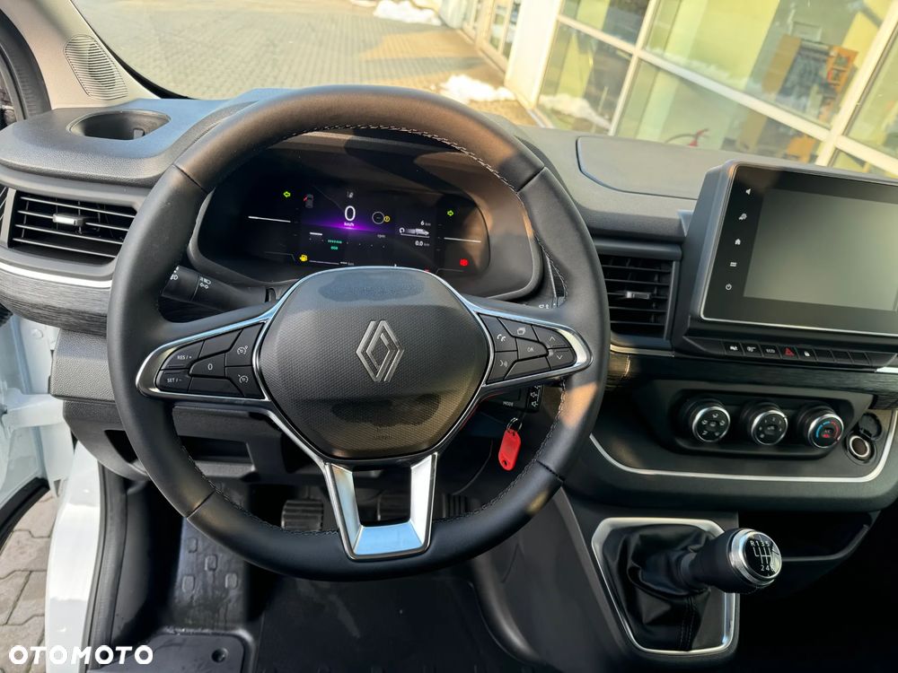 Renault Trafic - 10