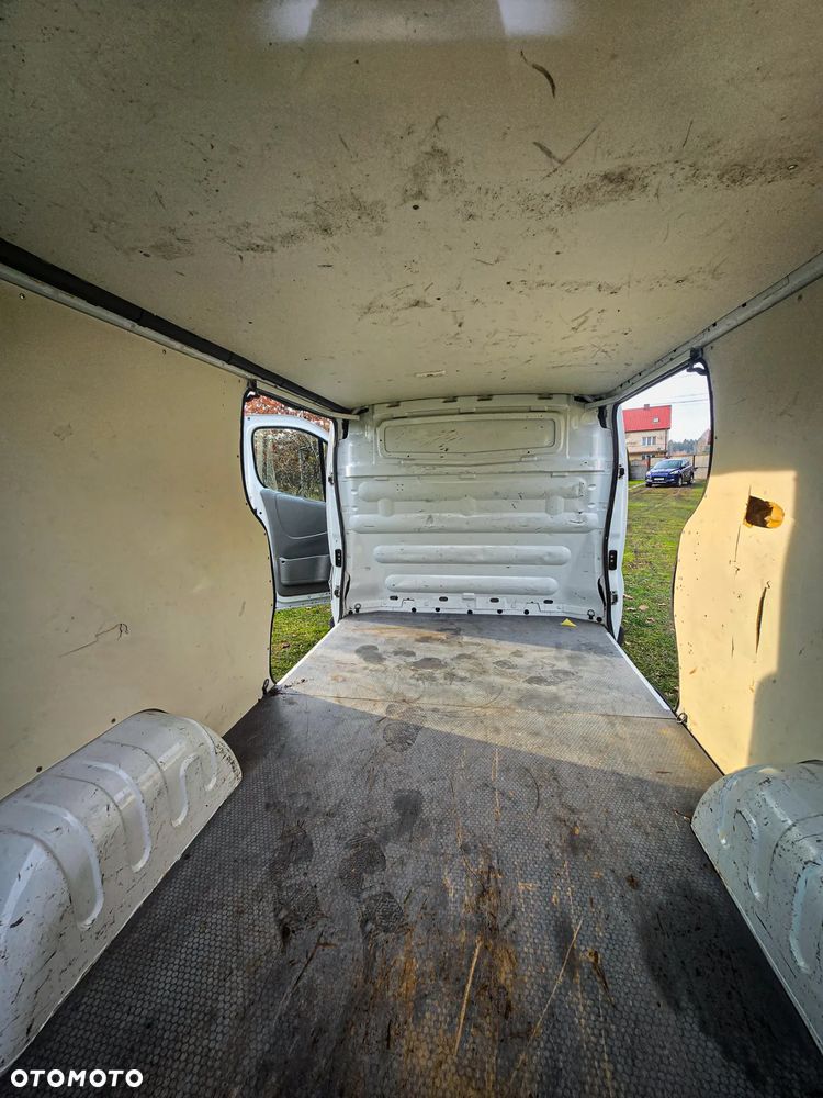 Renault Trafic - 6