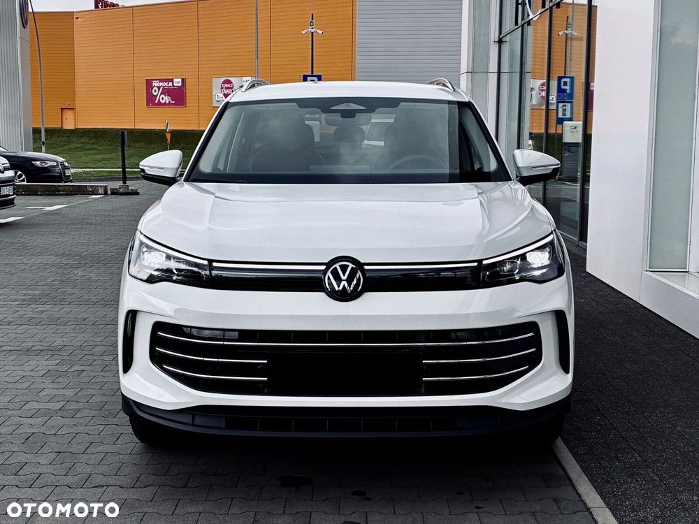 Volkswagen Tiguan - 2